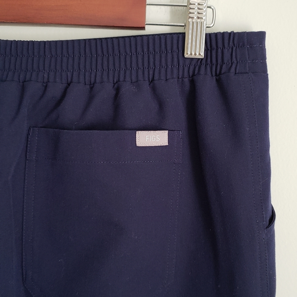 FIGS Yola Scrub Pants - Picture 4 of 9